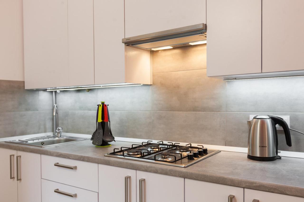 Apartment площа святого теодора 13